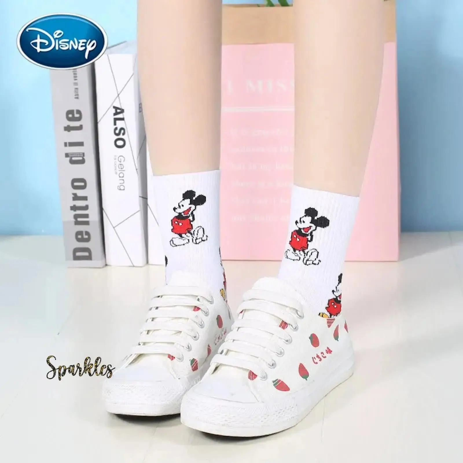 1 x ADORABLE MICKEY SOCKS PAIR