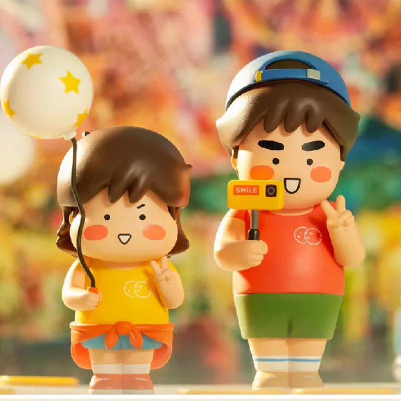 ''Carry Grow, Please Take a Picture'' Blind Box Series