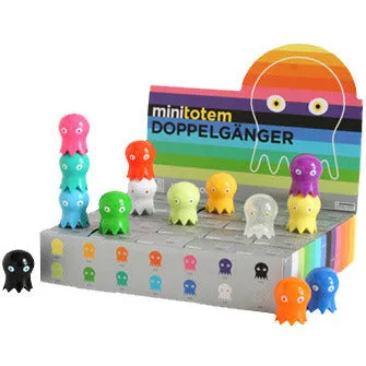 Kidrobot Totem Doppelganger Mini Series: (1 Blind Box)